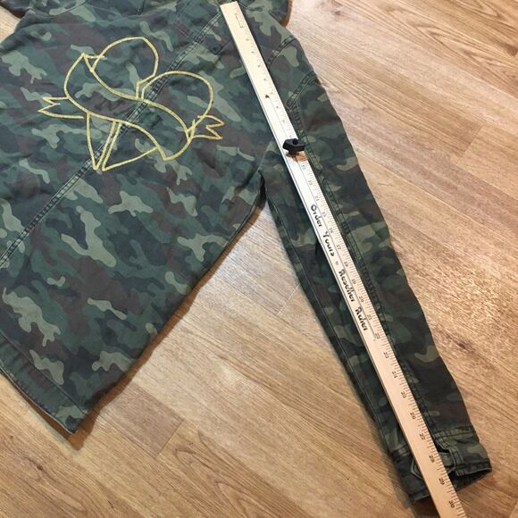 American Eagle Jean Jacket Womens Small Camo Denim Heart Embroidered Cincinnati - Picture 15 of 16